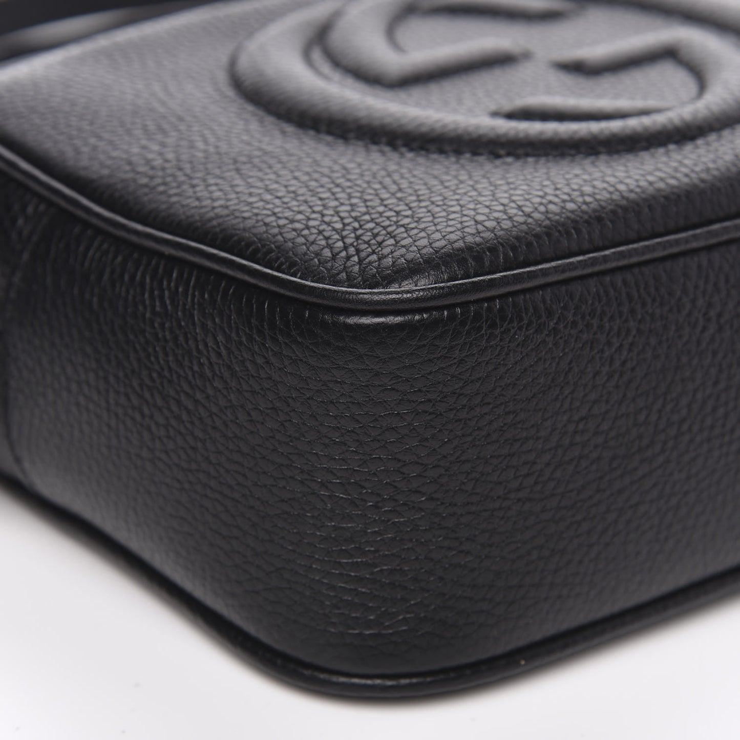 Pebbled Calfskin Small Soho Disco Bag Black