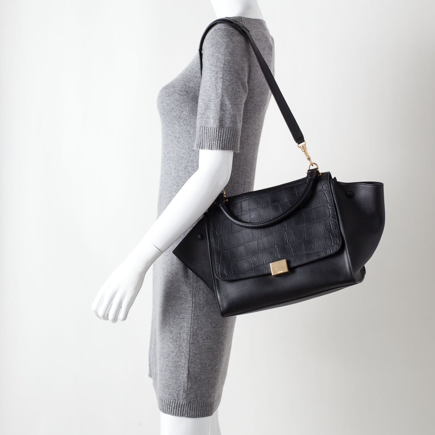 Crocodile Embossed Trapeze Black