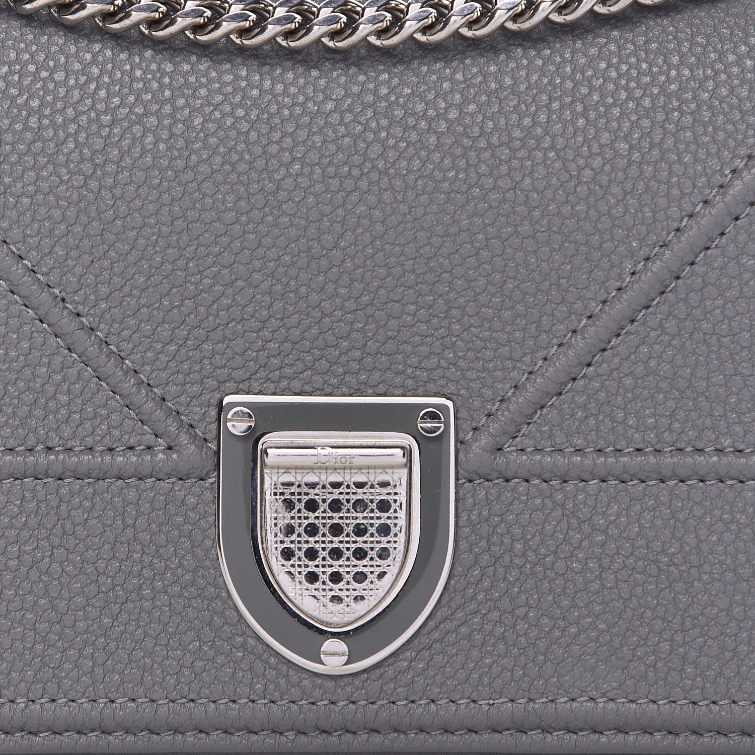 Christian Dior Grained Calfskin Diorama Croisiere Chain Wallet Gris 11 of 17