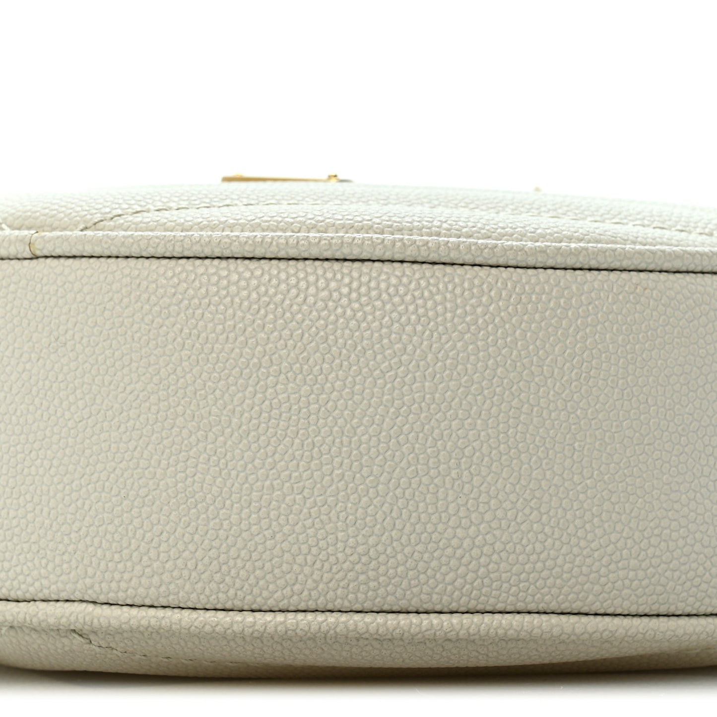 Grain De Poudre Matelasse Chevron Quilted Round Vinyle Camera Bag Crema Soft