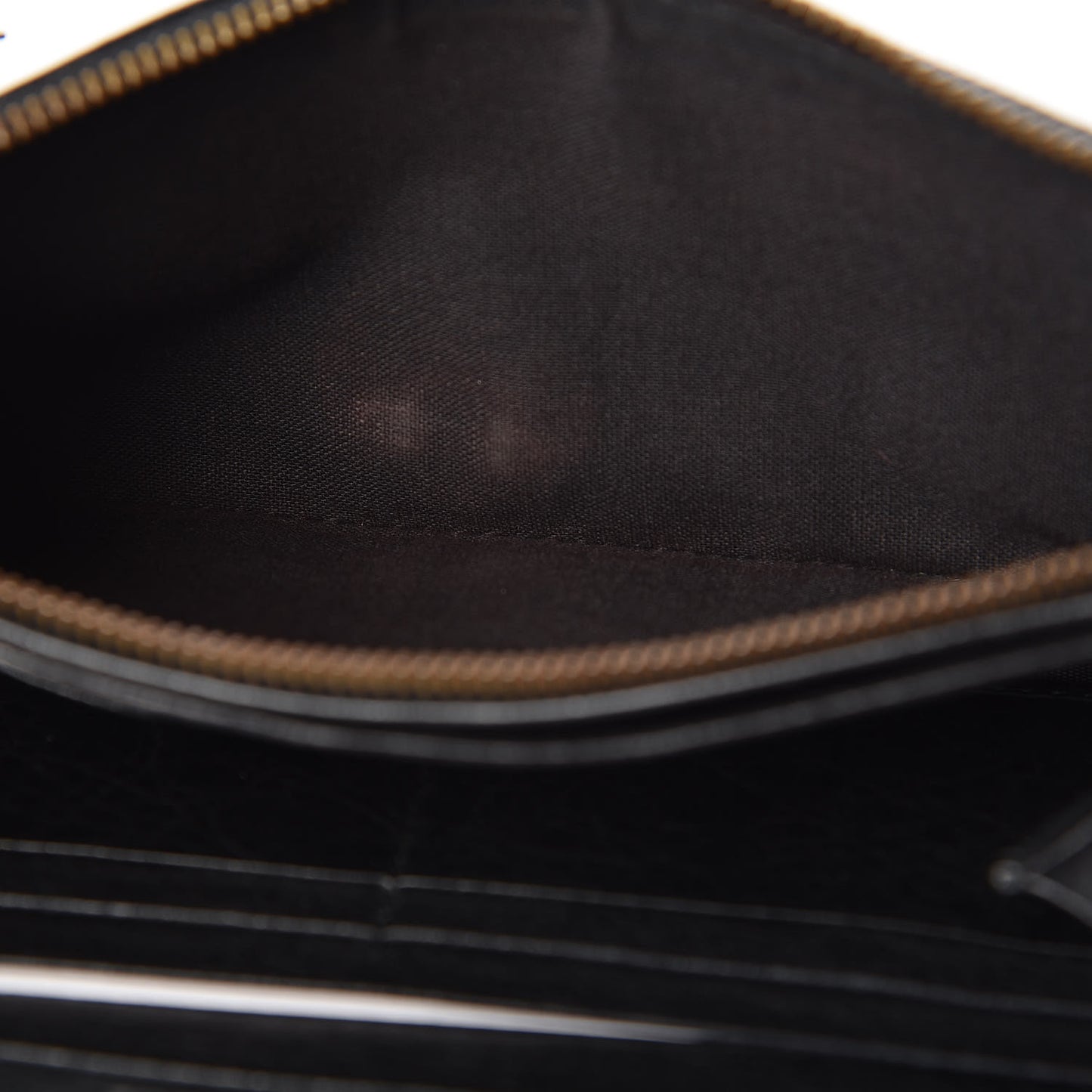 Agneau Classic Hardware Money Wallet Black
