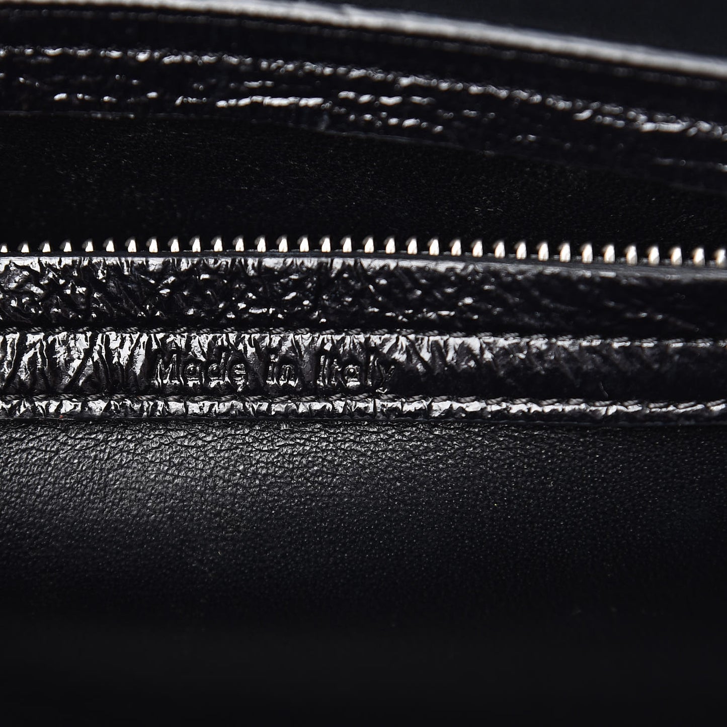 Crinkled Patent Calfskin Medium Phantom Luggage Black