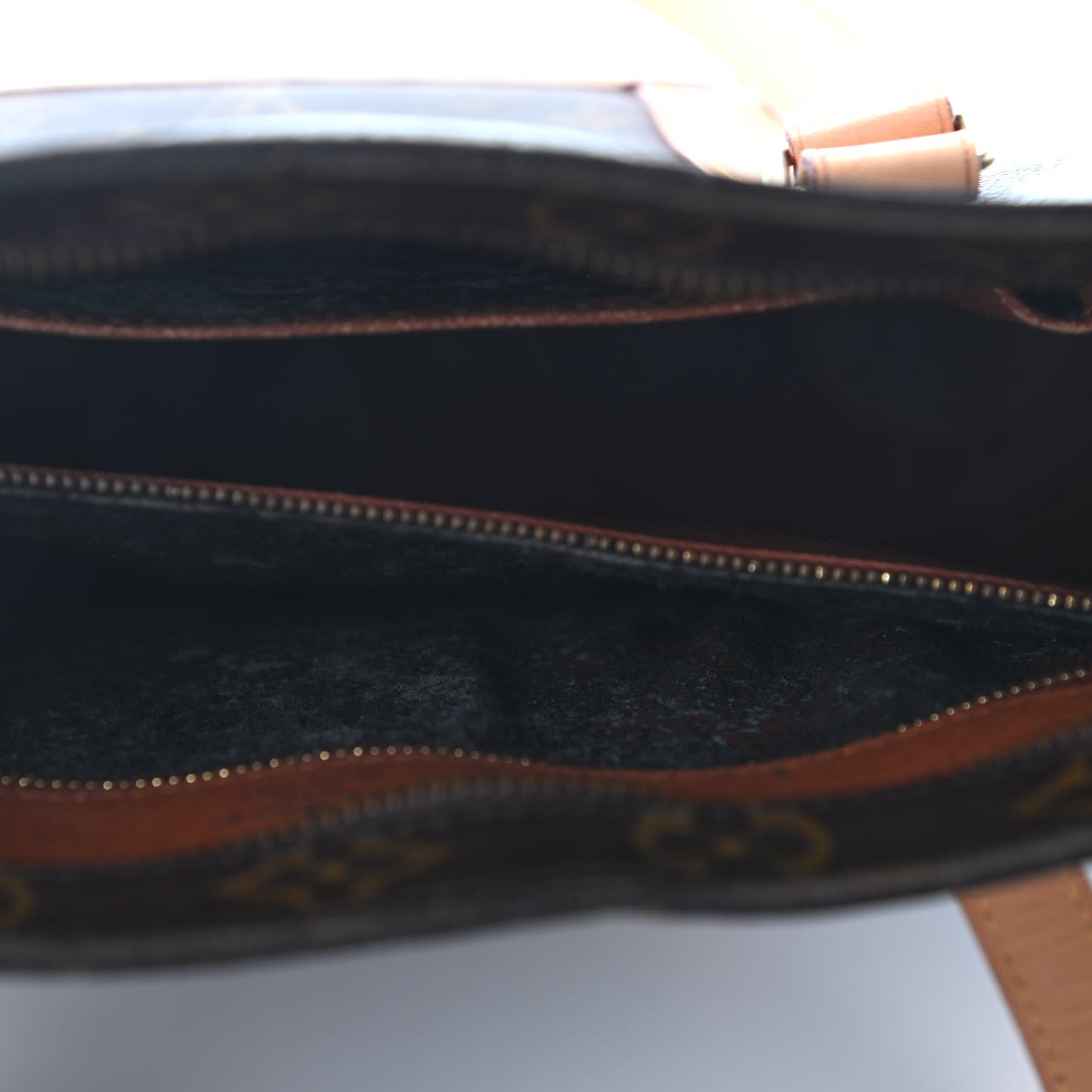 Monogram Babylone