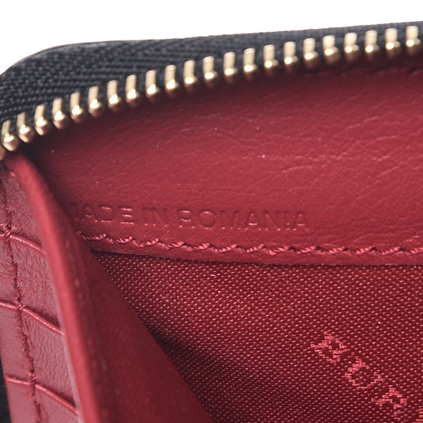 Calfskin Horseferry Check Medium Marston Zip Around Wallet Parade Red