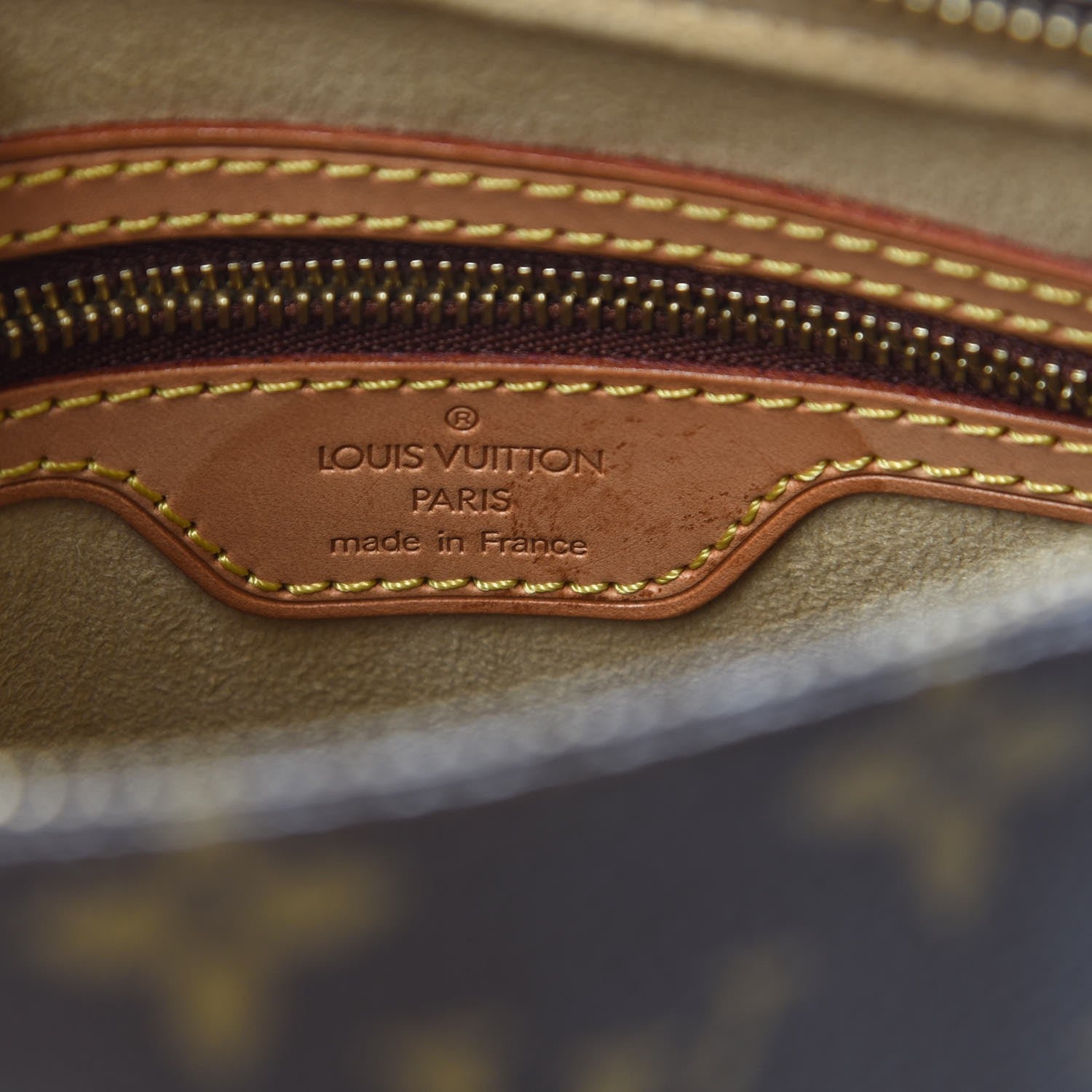 Louis Vuitton Monogram Looping MM 7 of 8