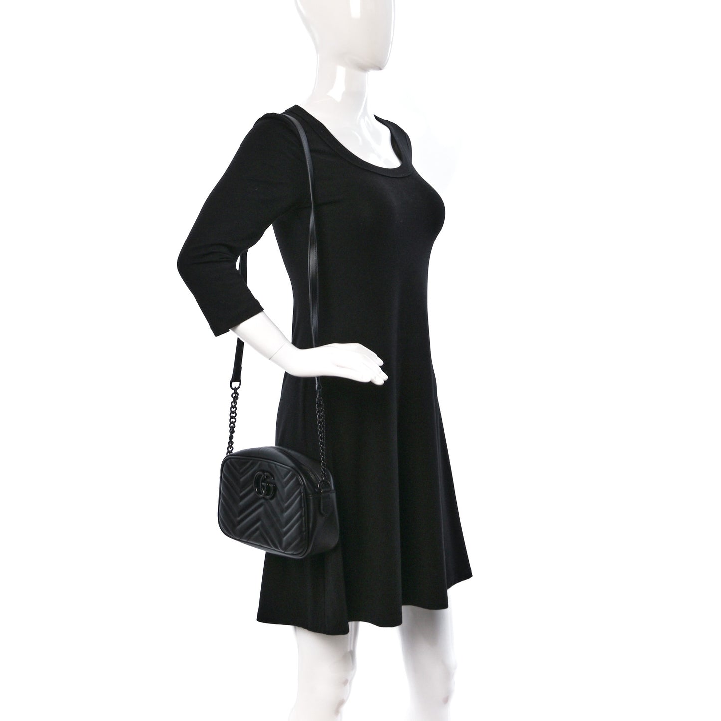 Calfskin Matelasse Monochrome Small GG Marmont Chain Shoulder Bag Black