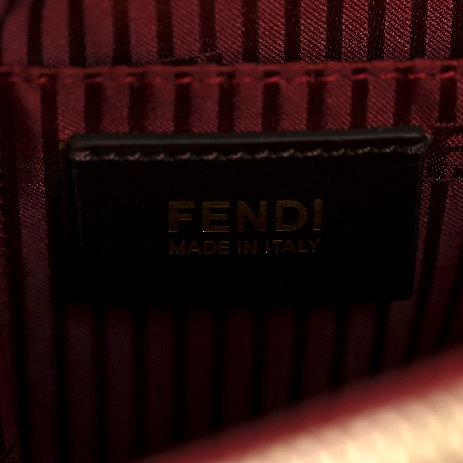 Fendi Vitello Elite Regular 2Jours Tote Rosso Scuro Ciliegia 6 of 14