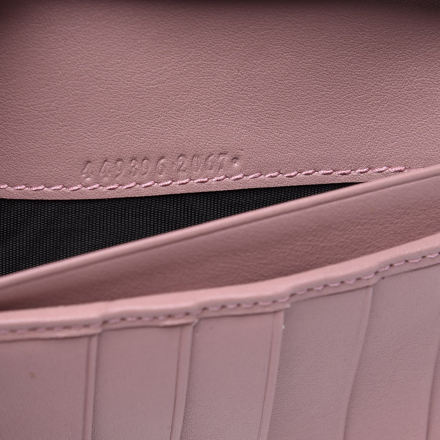 Gucci Soft Microguccissima Continental Wallet Soft Pink 7 of 10