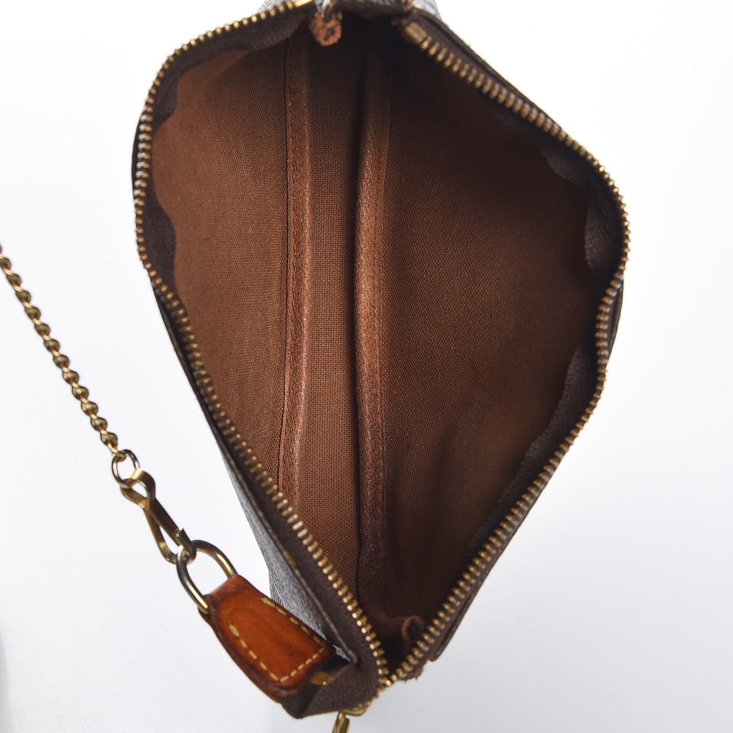 Monogram Petit Bucket 23