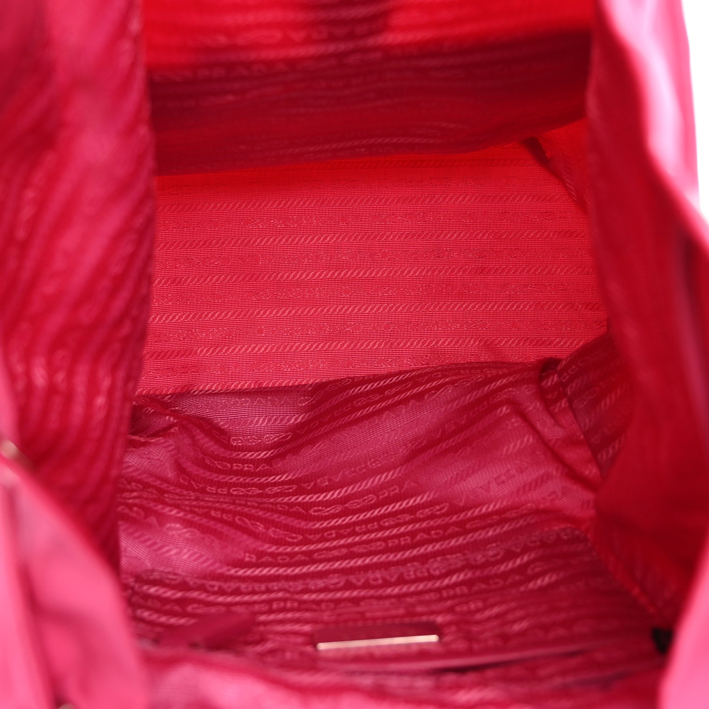 Tessuto Nylon Saffiano Vela Medium Backpack Fuxia