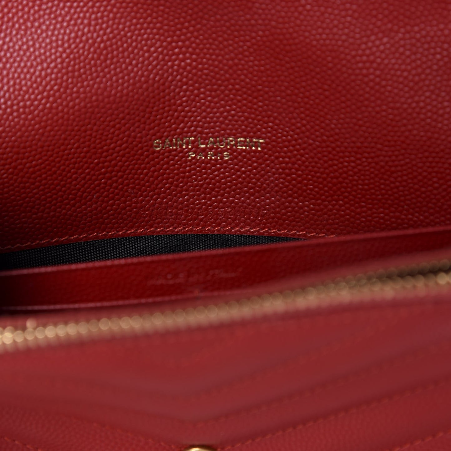 Grain De Poudre Matelasse Chevron Monogram Envelope Chain Wallet New Red