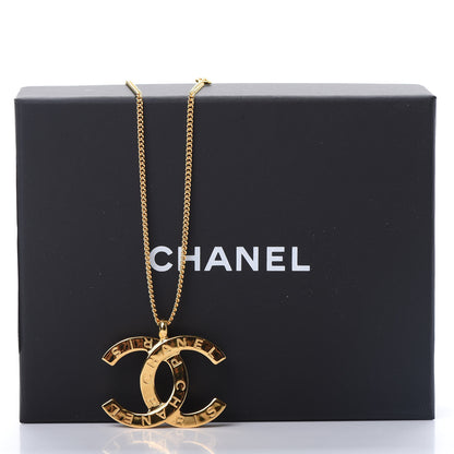 Chanel Metal CC Paris Button Necklace Gold 5 of 5