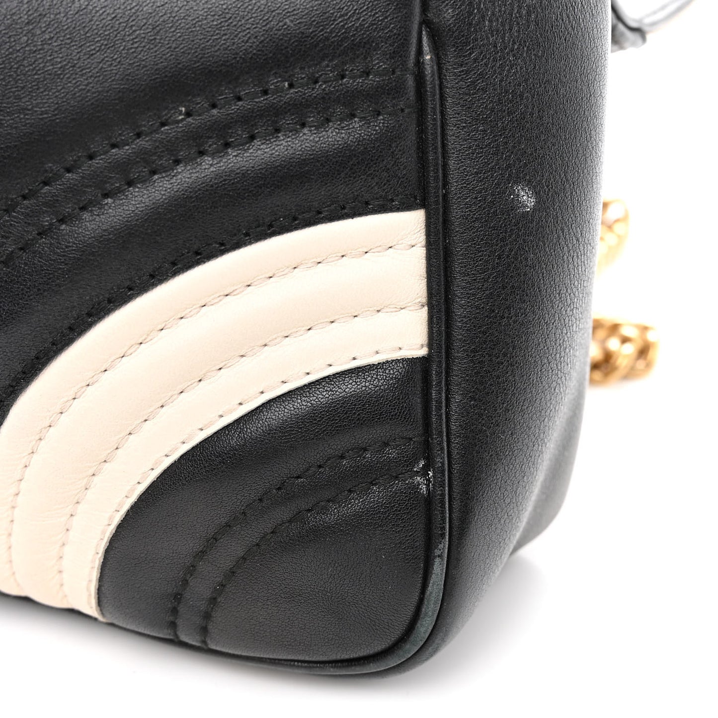 Calfskin Matelasse Mini GG Marmont Shoulder Bag Black White