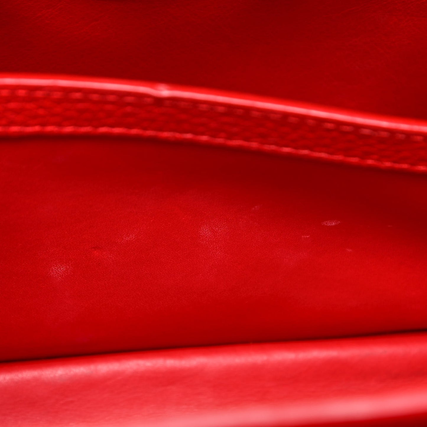 Taurillon Capucines BB Rubis