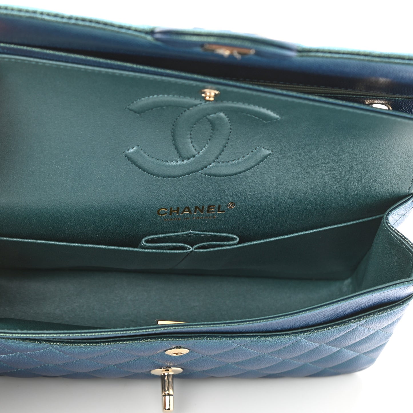 Iridescent Caviar Quilted Medium Double Flap Green