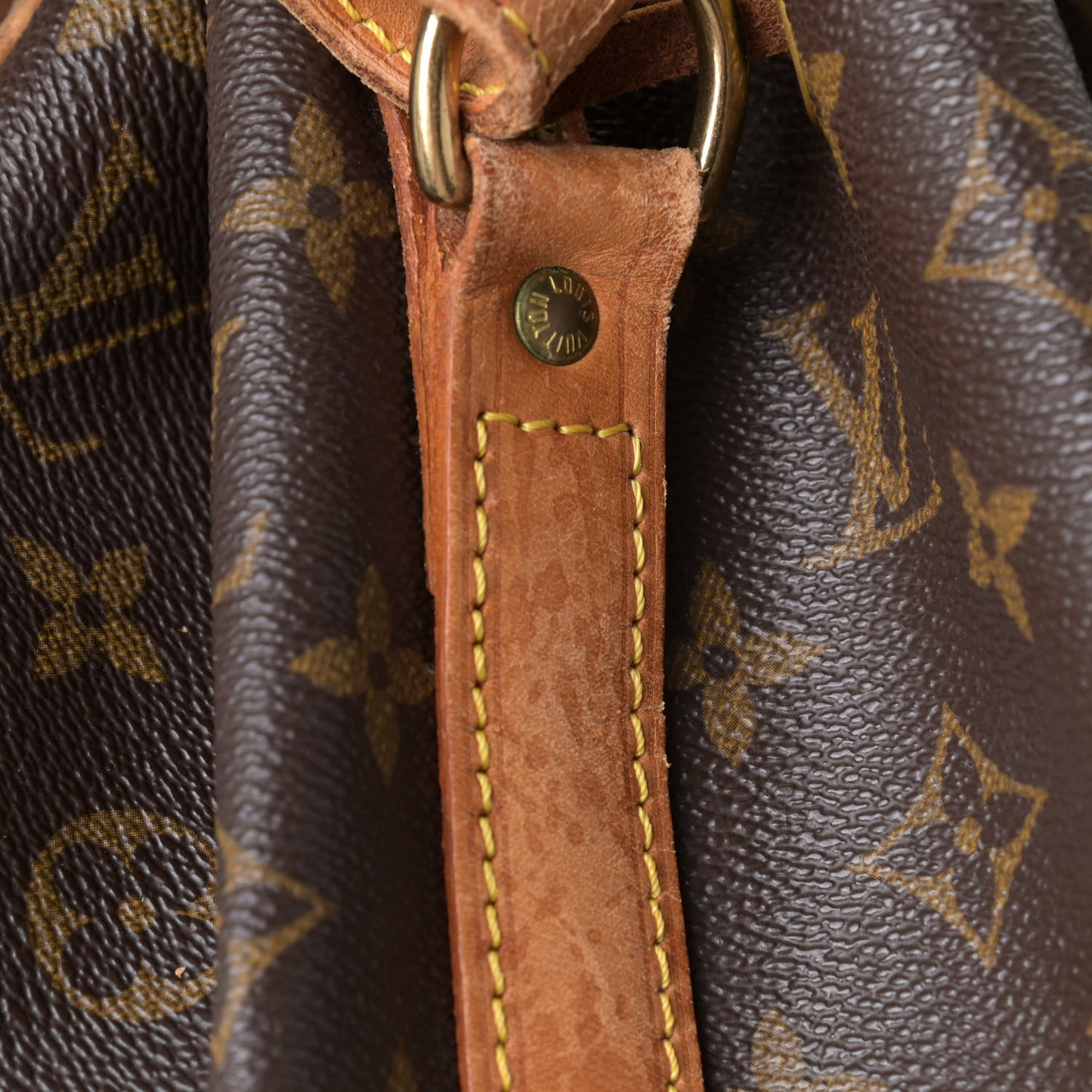 Monogram Noe