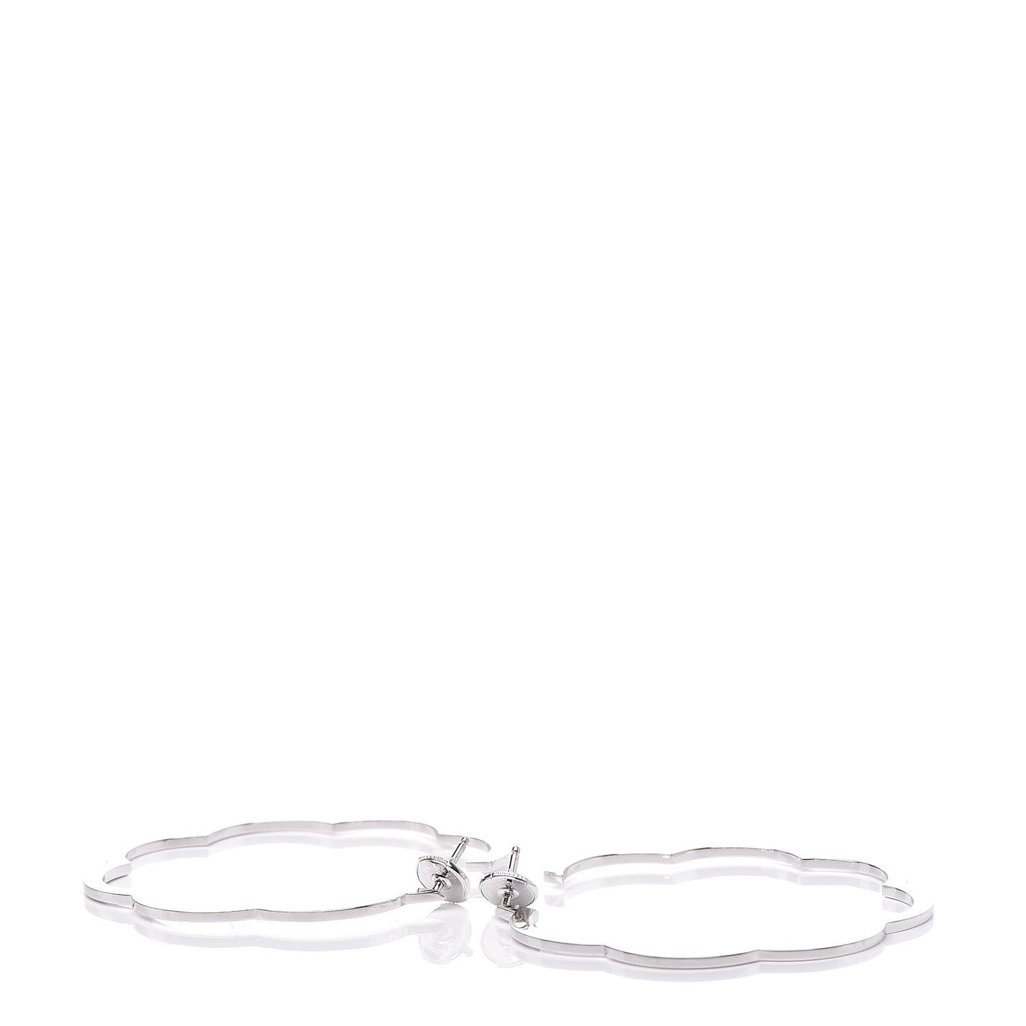18K White Gold Large Profil de Camelia Hoop Earrings