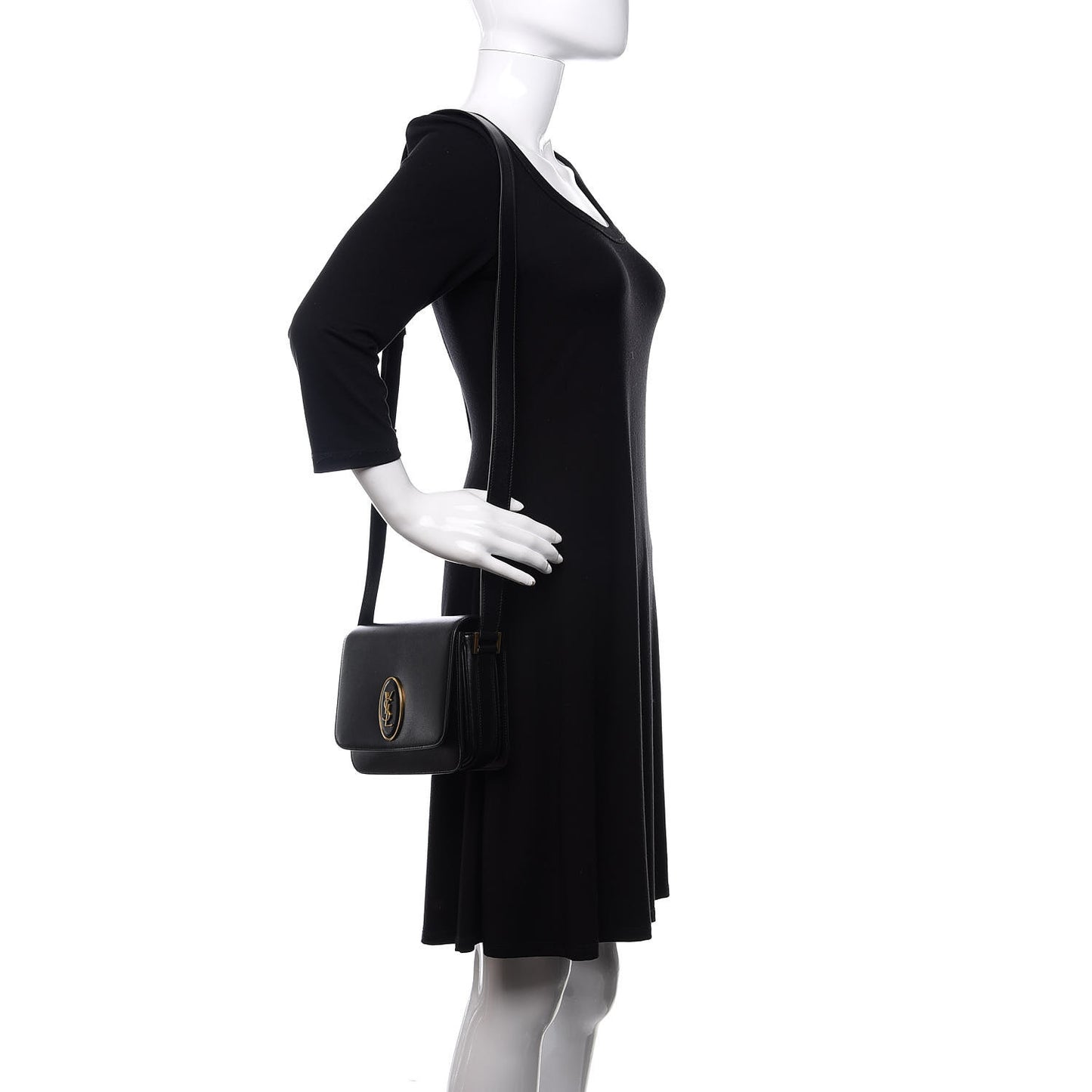 Calfskin Le 61 Shoulder Bag Black