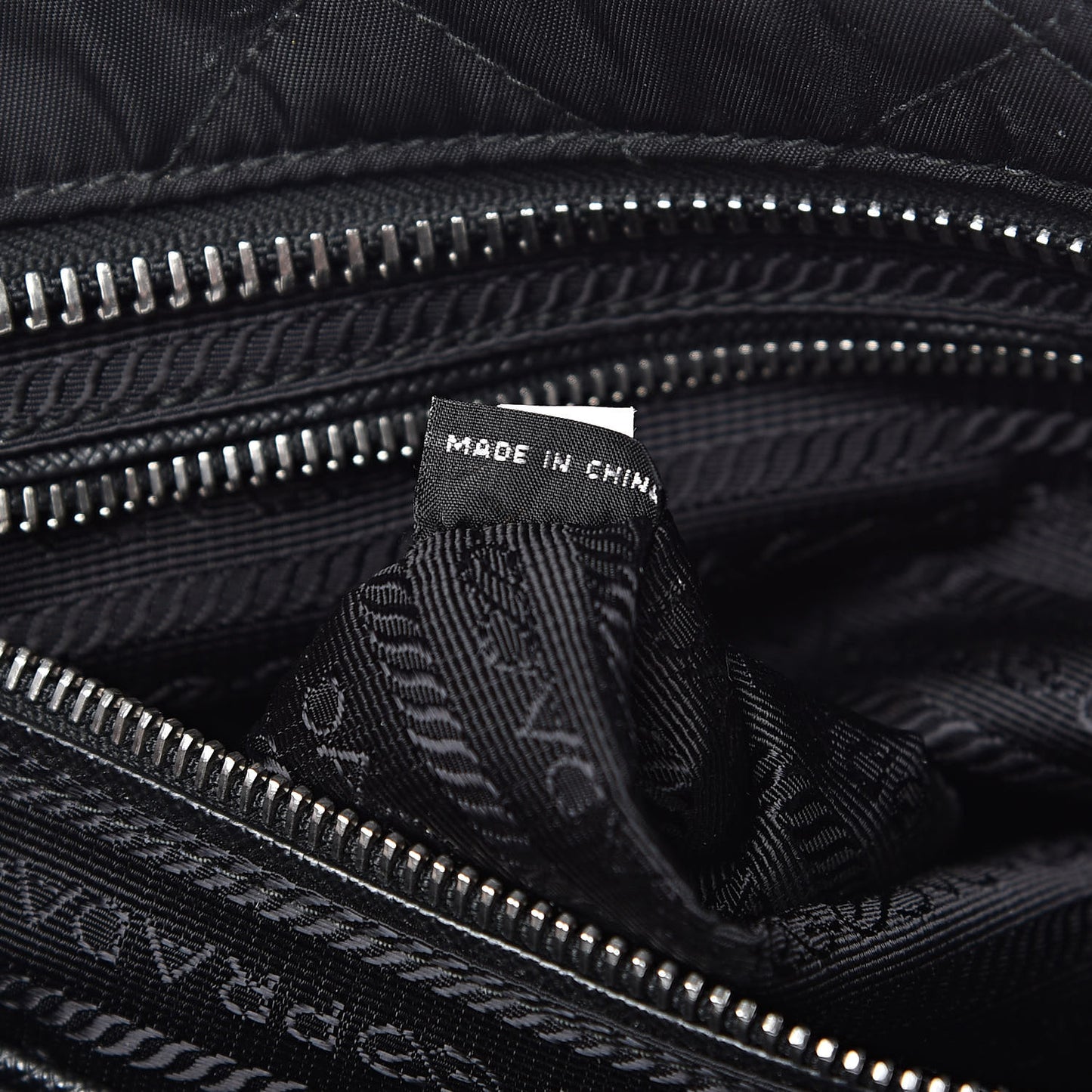 Nylon Tessuto Impuntu Quilted Shoulder Bag Black