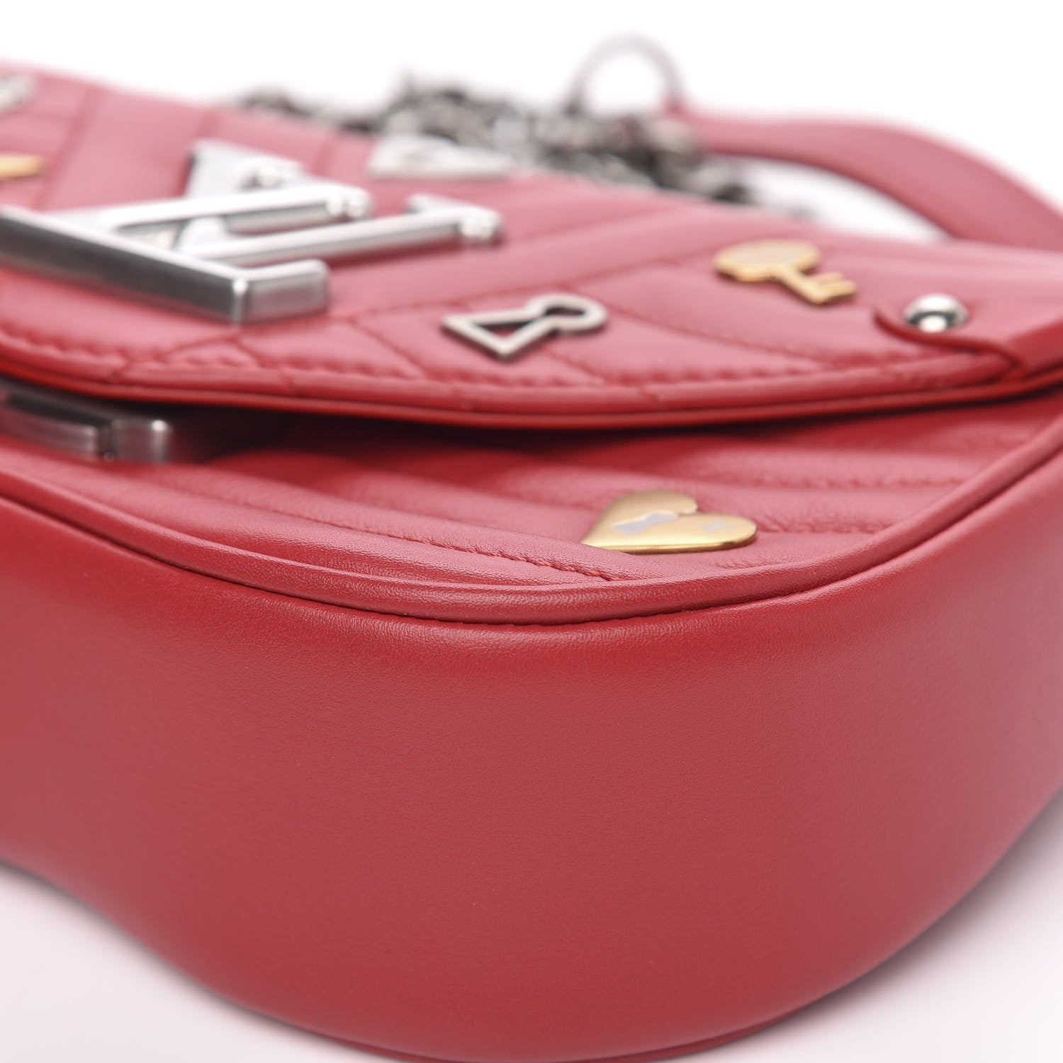 Louis Vuitton Calfskin Love Lock New Wave Chain MM Scarlet 8 of 11