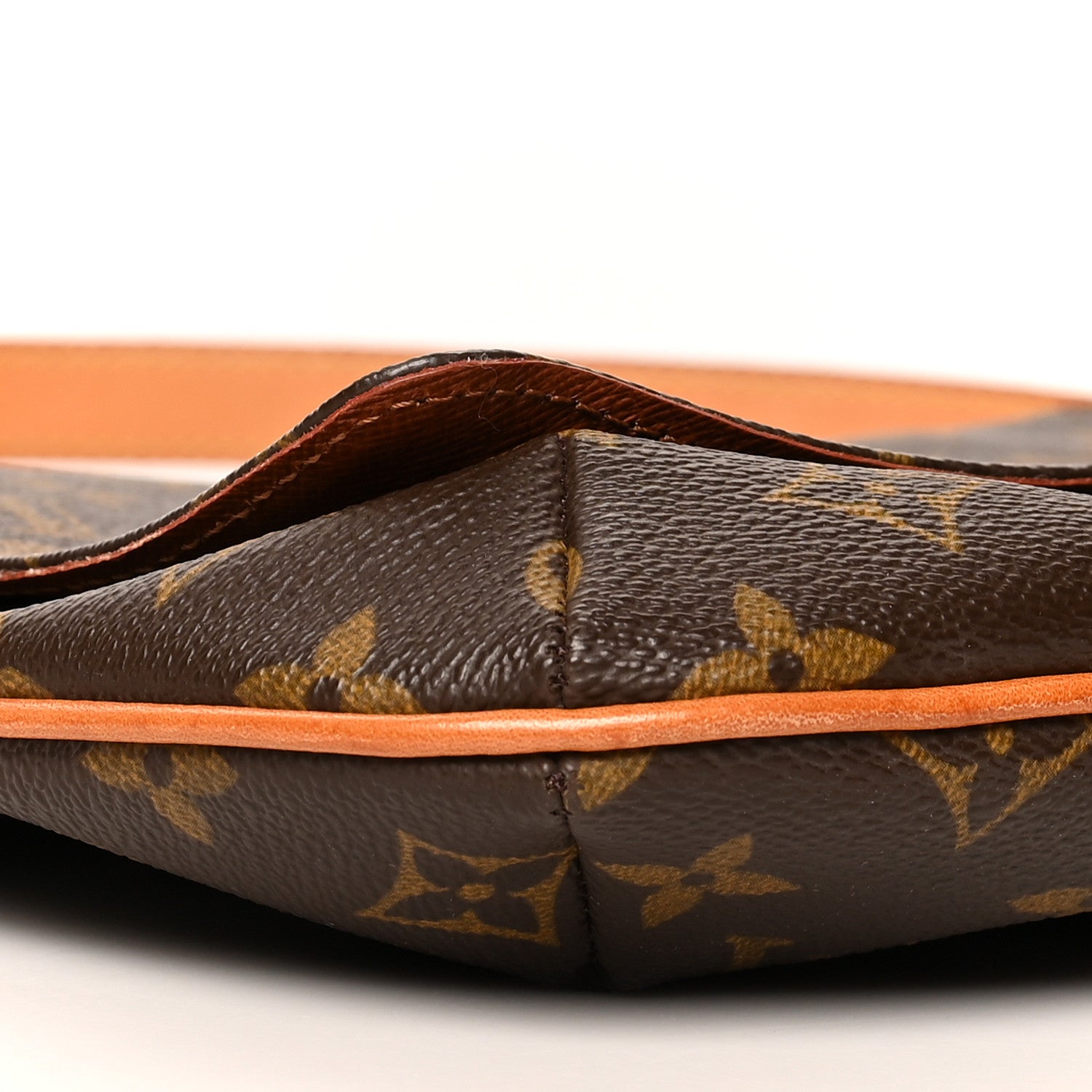 Louis Vuitton Monogram Musette Tango 8 of 9