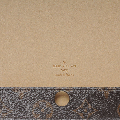 Louis Vuitton Monogram iPad Case 5 of 9