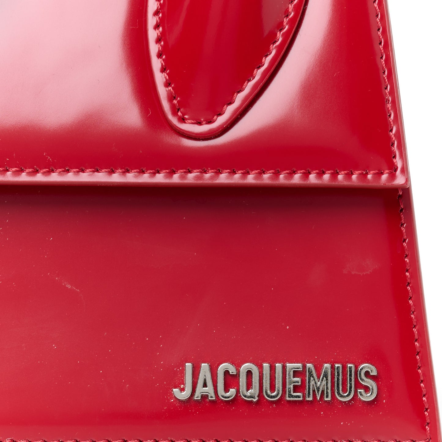 Glazed Calfskin Le Chiquito Boucle Moyen Red
