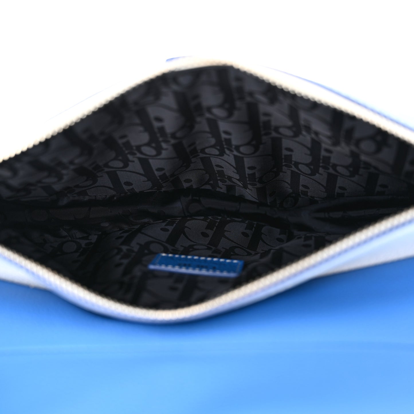 X DANIEL ARSHAM Grained Calfskin Gradient Saddle Bag Blue
