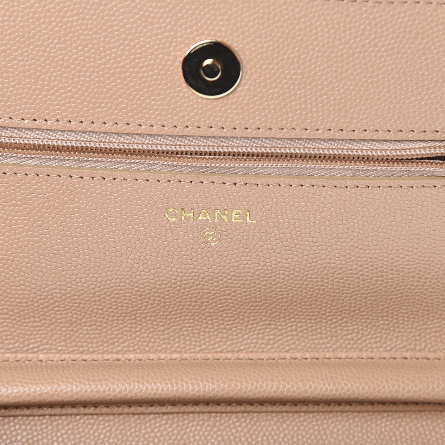 Caviar Quilted Wallet On Chain WOC Beige