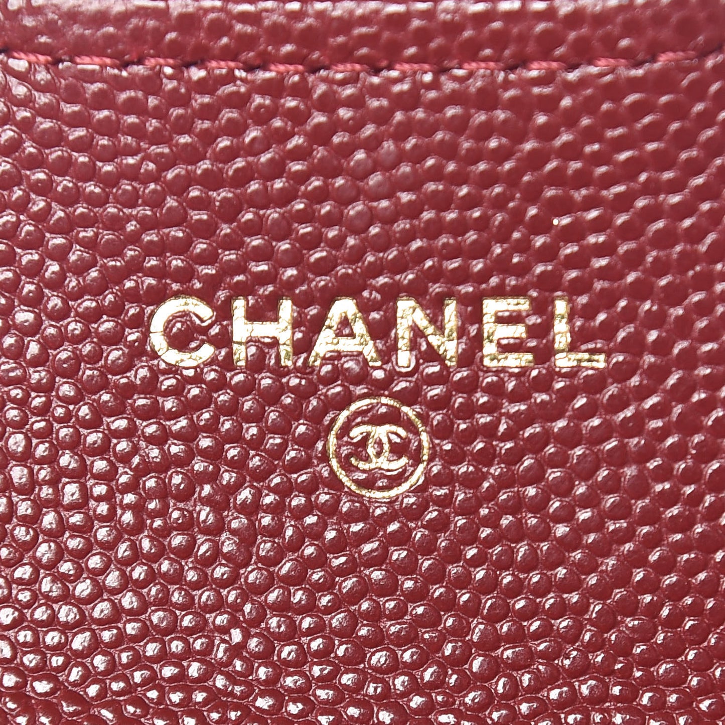 Iridescent Caviar Quilted Flap Card Holder Burgundy