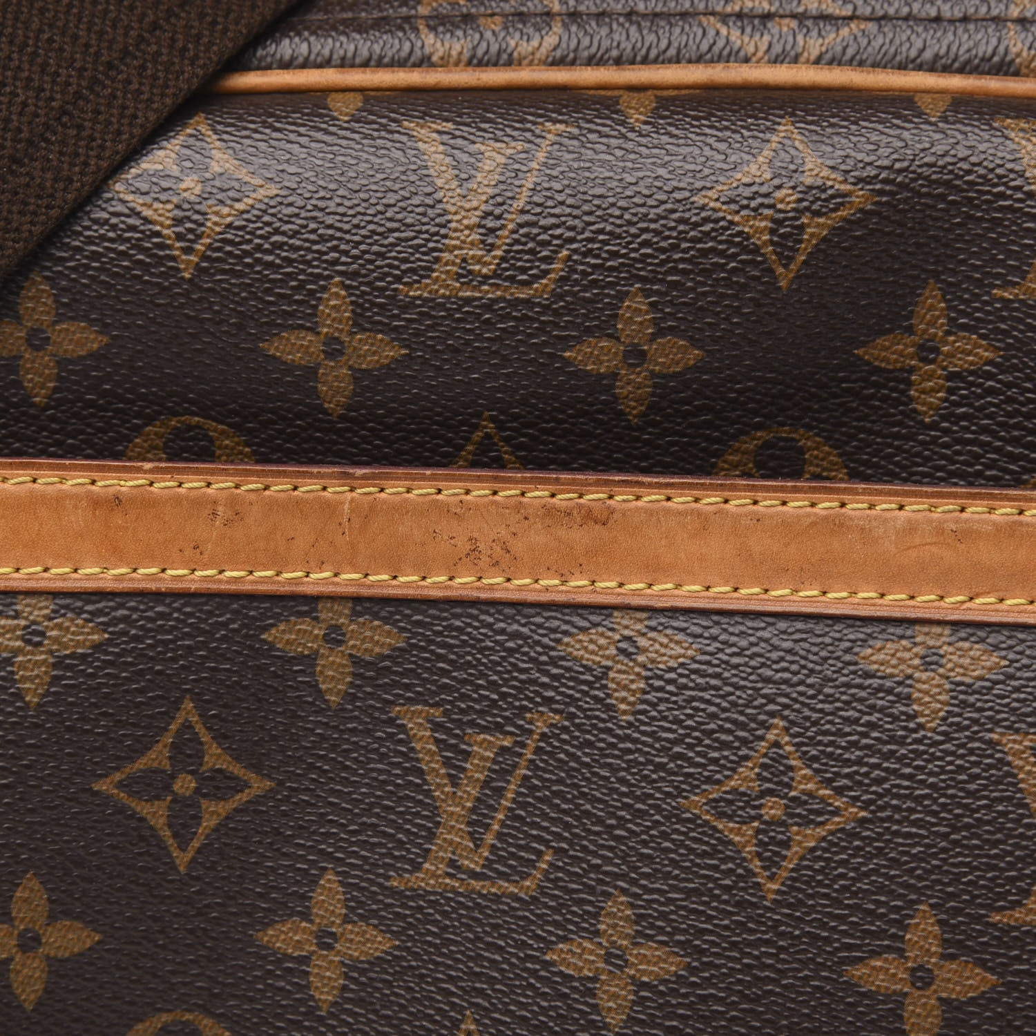 Louis Vuitton Monogram Reporter PM 13 of 13
