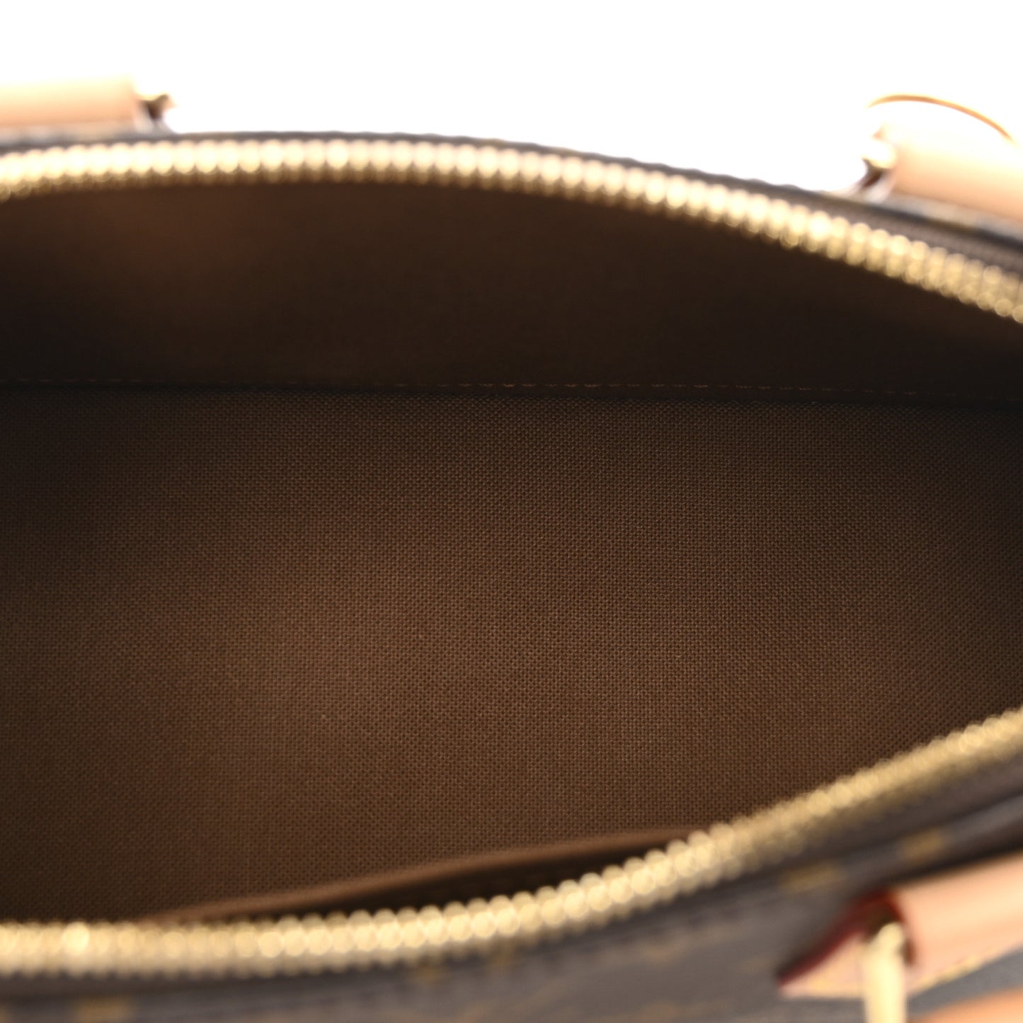 Monogram Alma BB