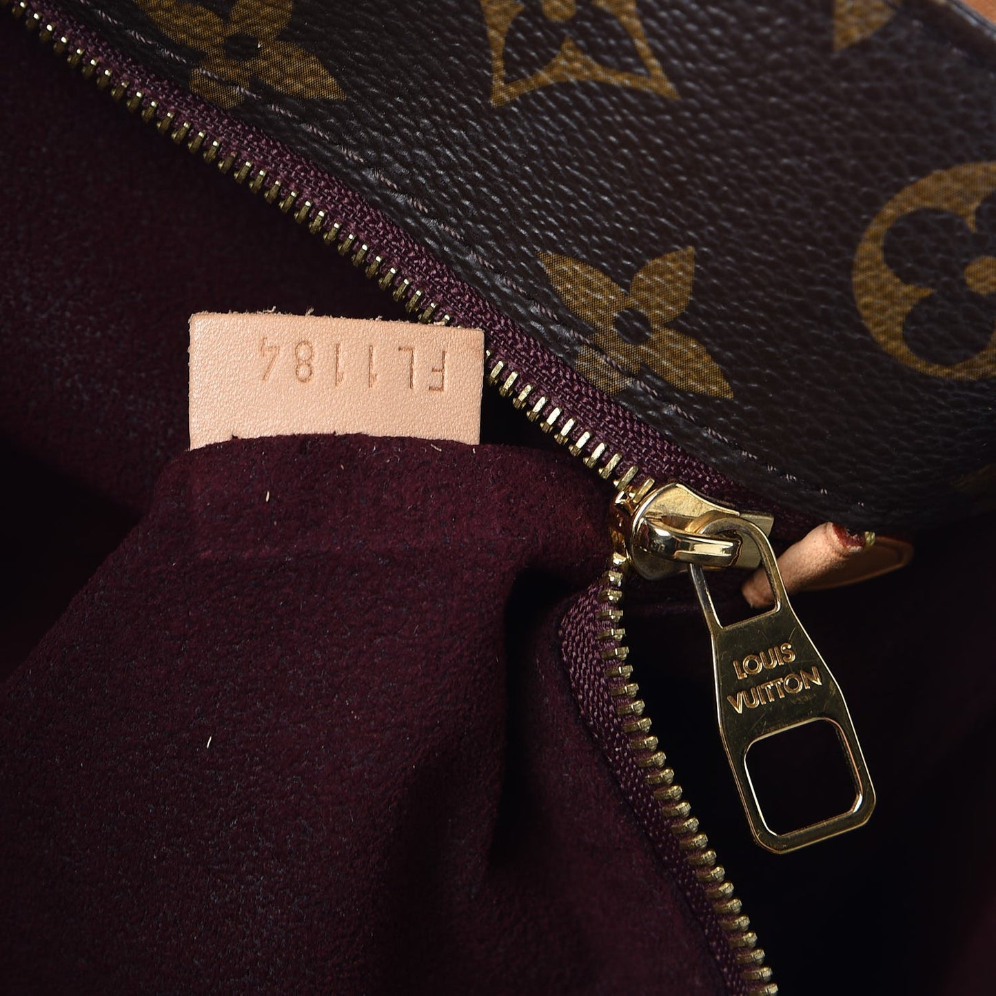 Monogram Voltaire