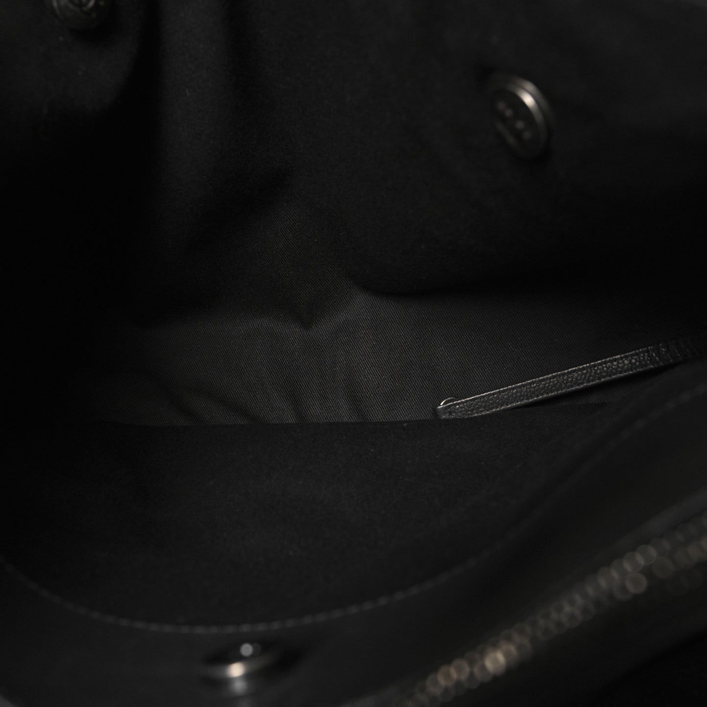Grained Vegetal Calfskin Stitched Shopping Tote Black