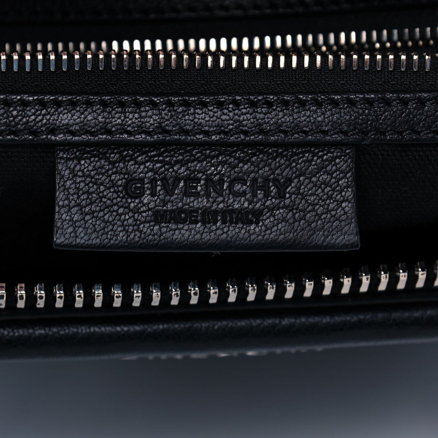 Sugar Goatskin Small Antigona Black