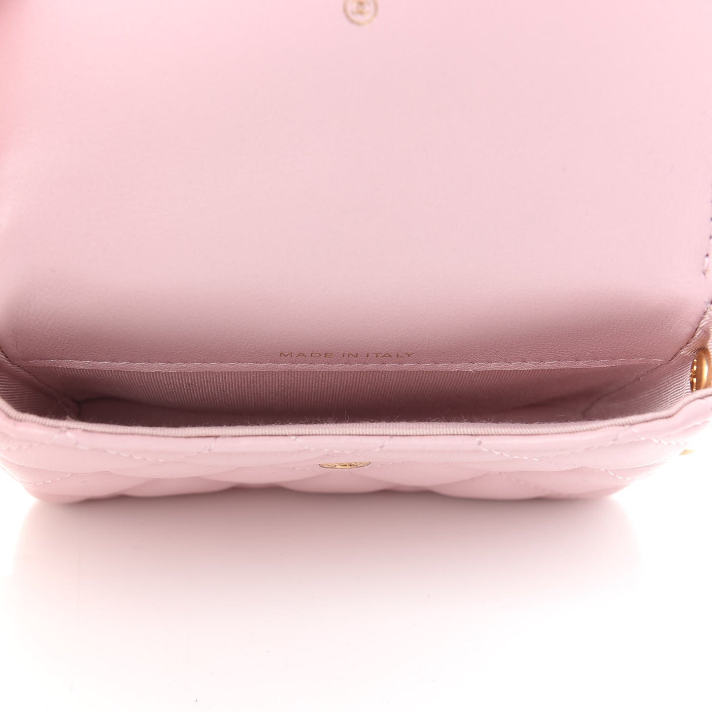 Calfskin Quilted About Pearls Card Holder Flap With Chain Light Pink