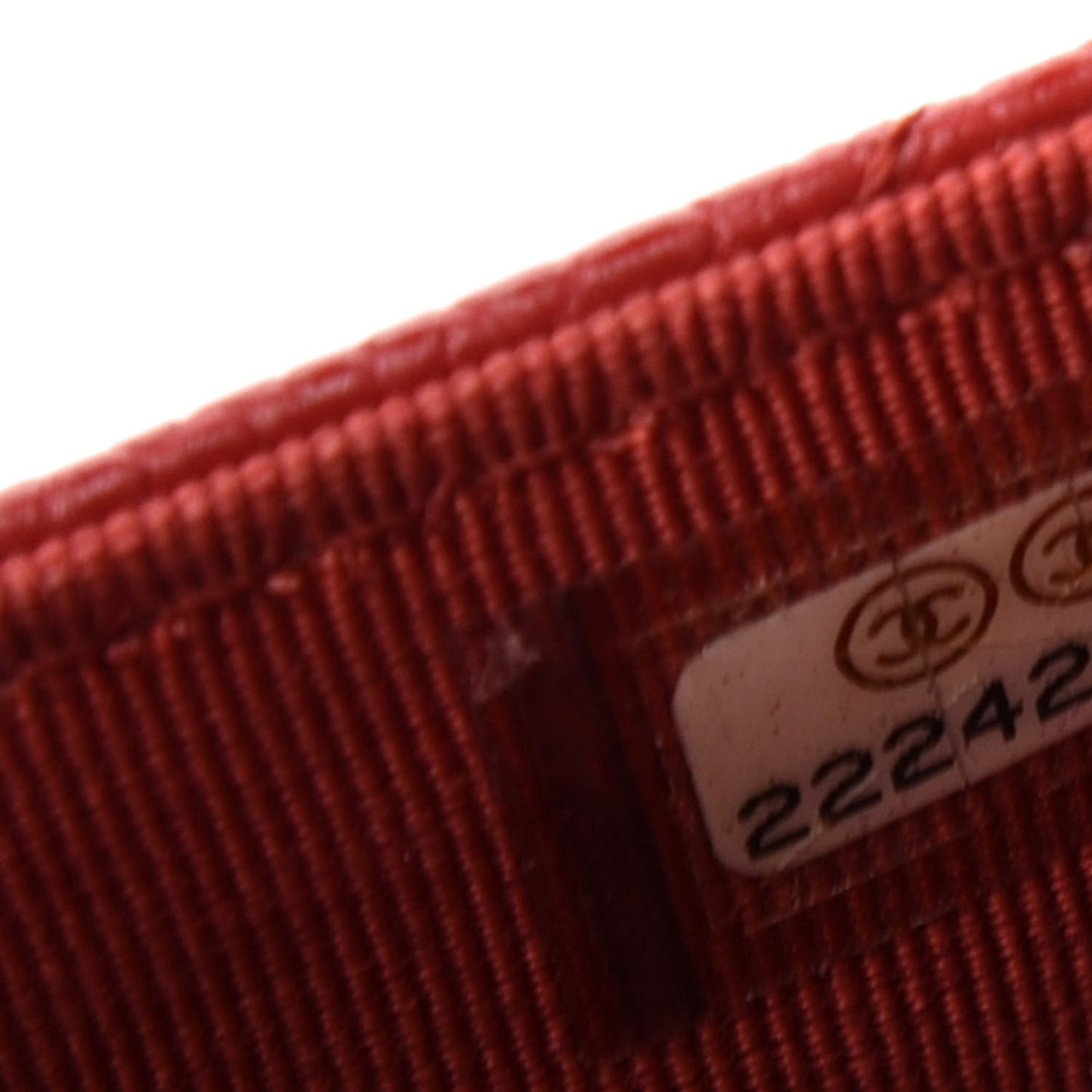 Caviar Quilted Wallet on Chain WOC Red