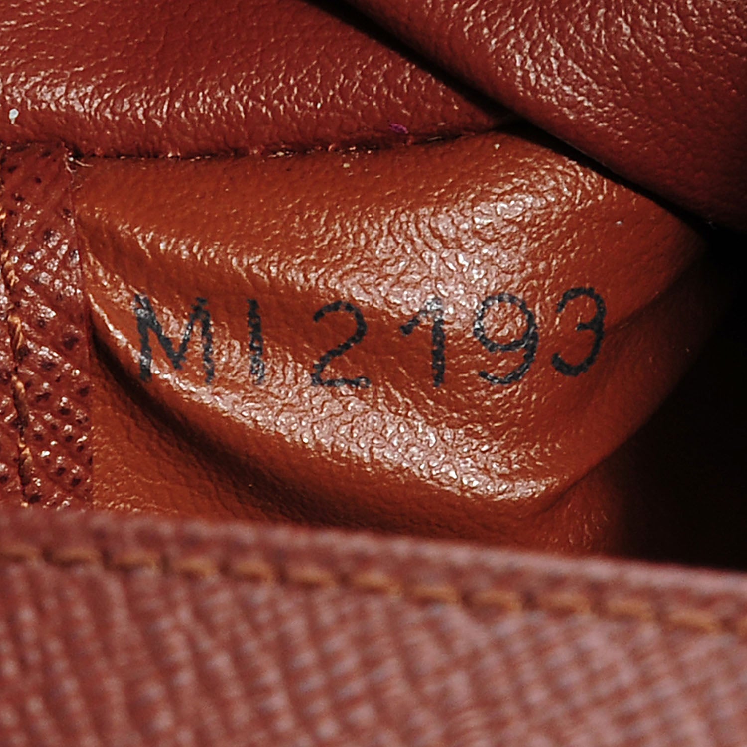 Louis Vuitton Monogram Insolite Coin Purse Wallet 7 of 7