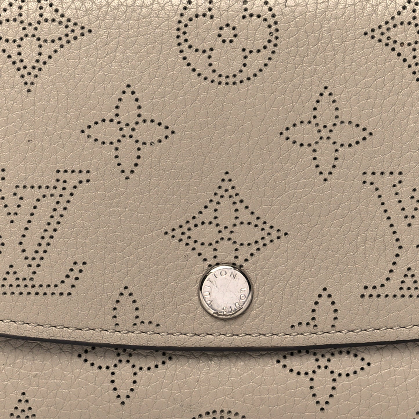 Mahina Iris Wallet NM Pebble