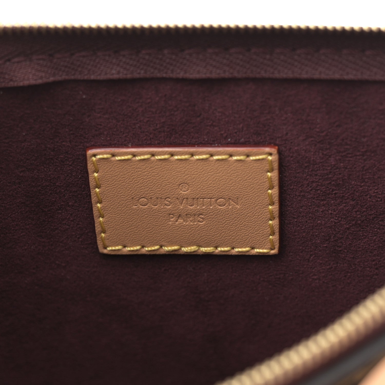 Louis Vuitton Monogram Carryall MM 7 of 11