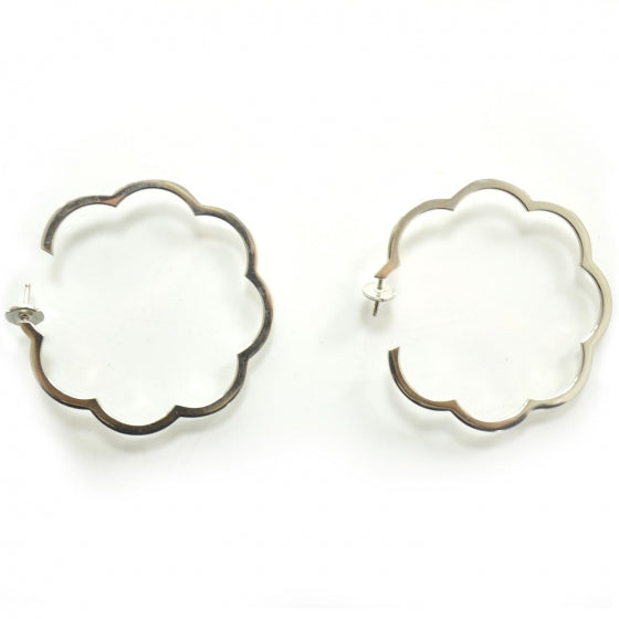 18K White Gold Large Profil de Camelia Hoop Earrings