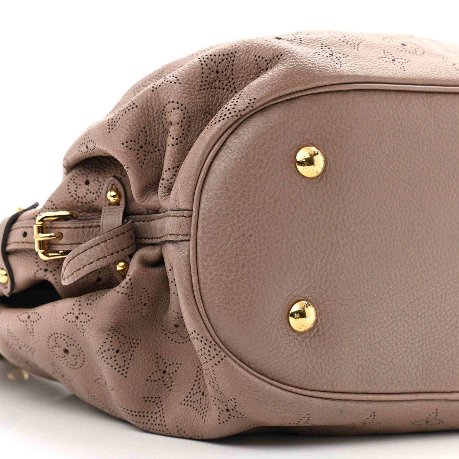 Louis Vuitton Mahina L Taupe 8 of 9