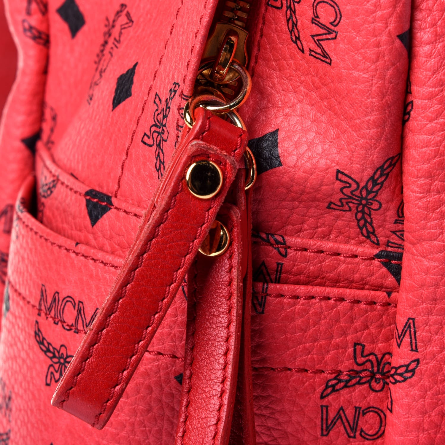 MCM Visetos Medium Sprinkle Stud Stark Backpack Corail 10 of 11