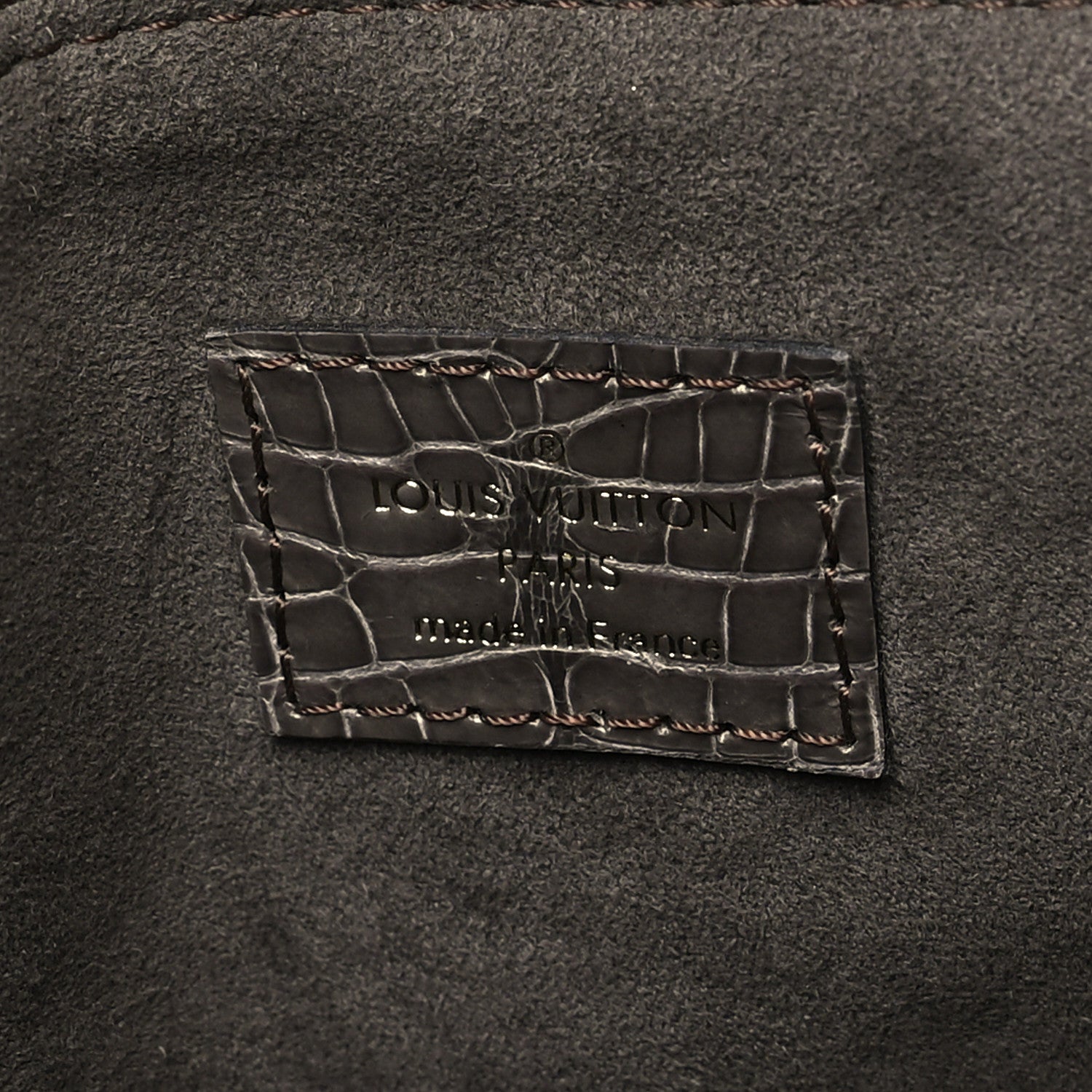 Louis Vuitton Monogram Snakeskin Alligator Monogramissime Pochette Gris 6 of 9
