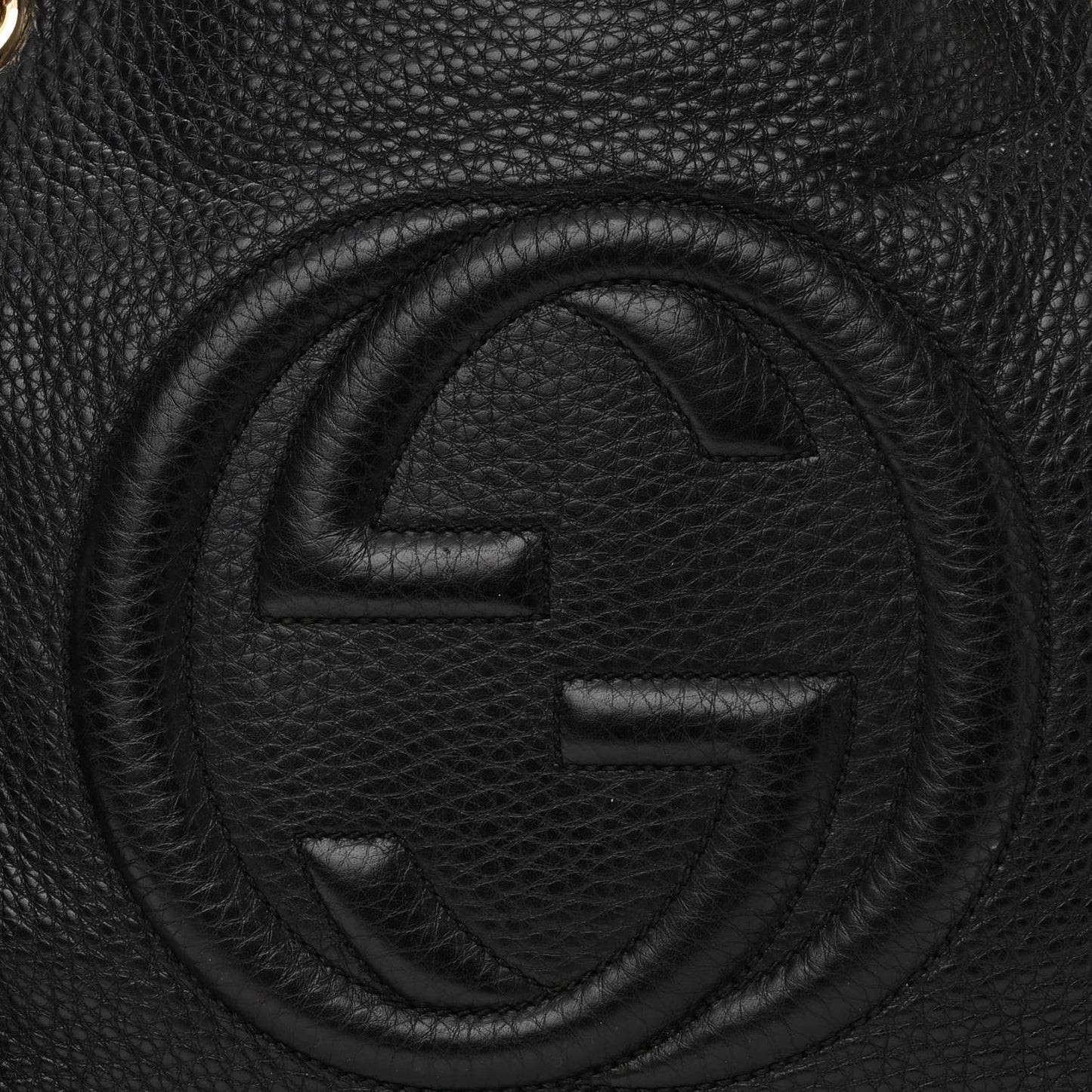 Pebbled Calfskin Medium Soho Chain Shoulder Bag Black