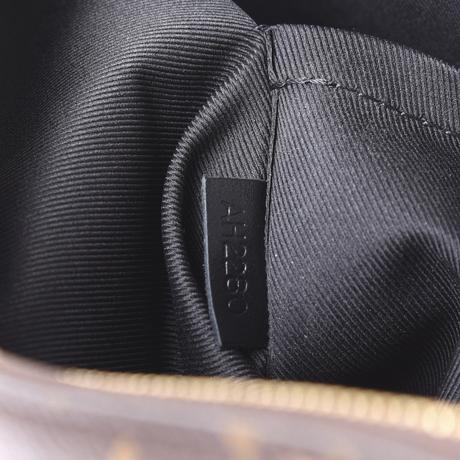 Louis Vuitton Monogram Odeon MM Black 8 of 10
