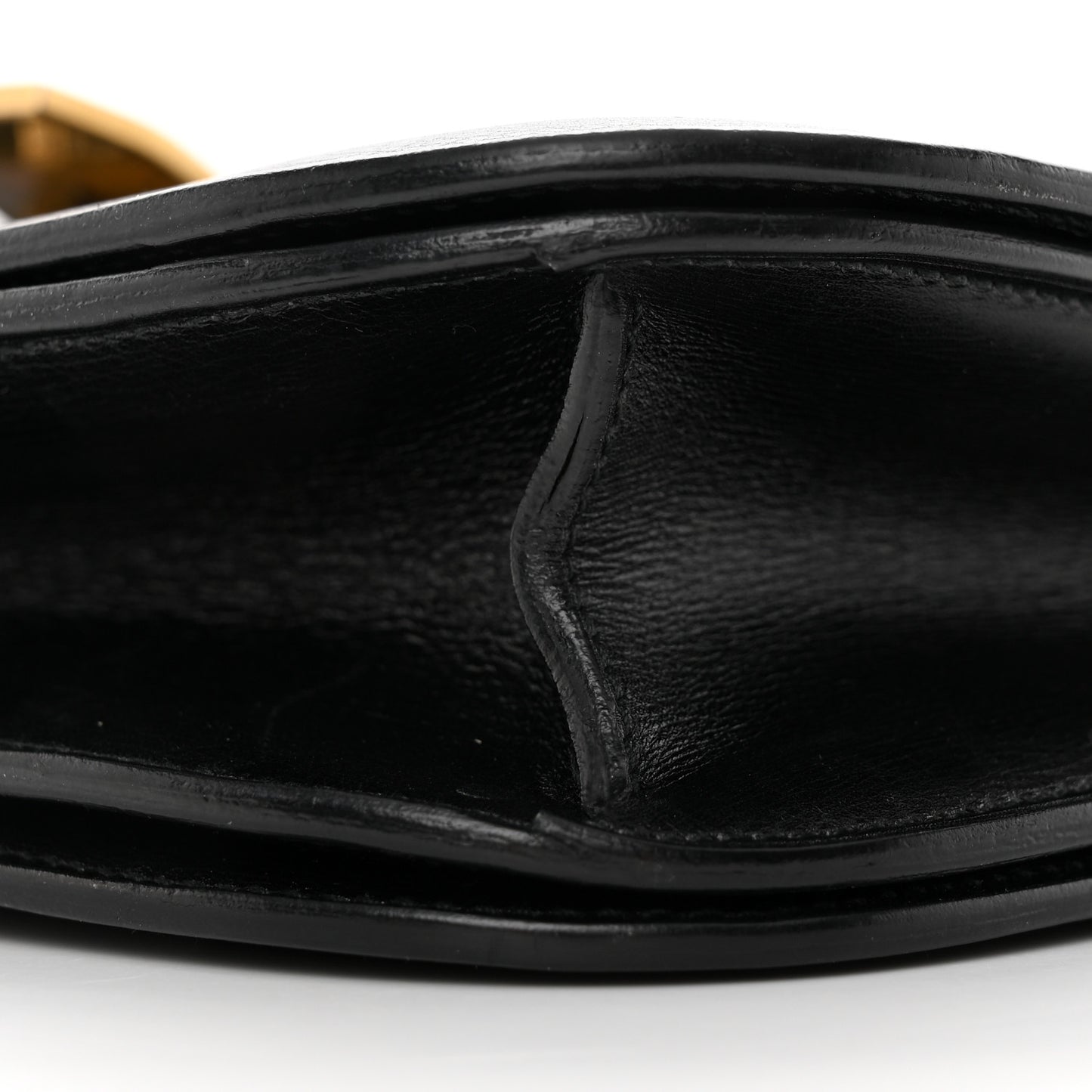 Box Calfskin Medium Classic Box Flap Bag Black