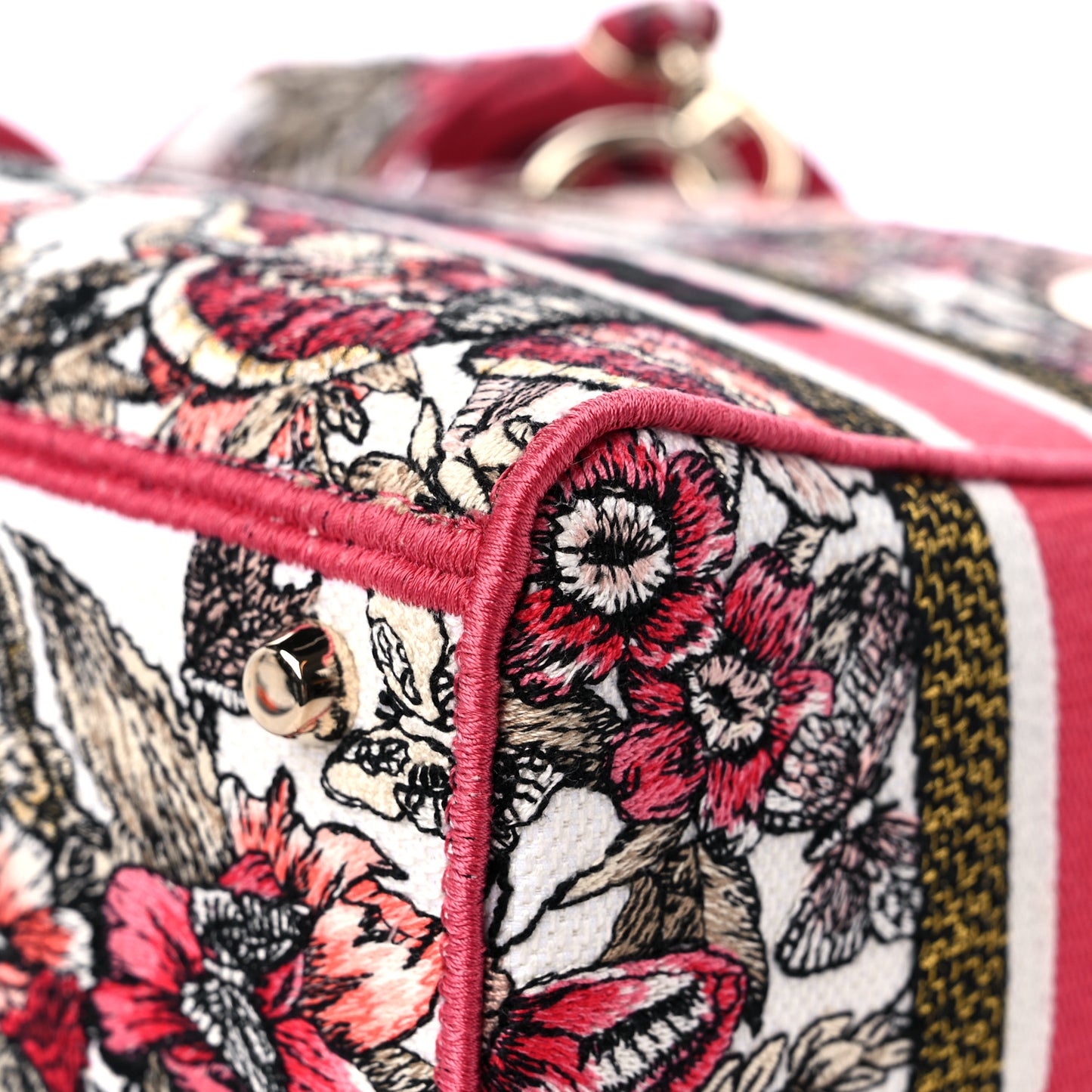 Canvas Embroidered Butterfly Print Medium Lady D-Lite Multicolor