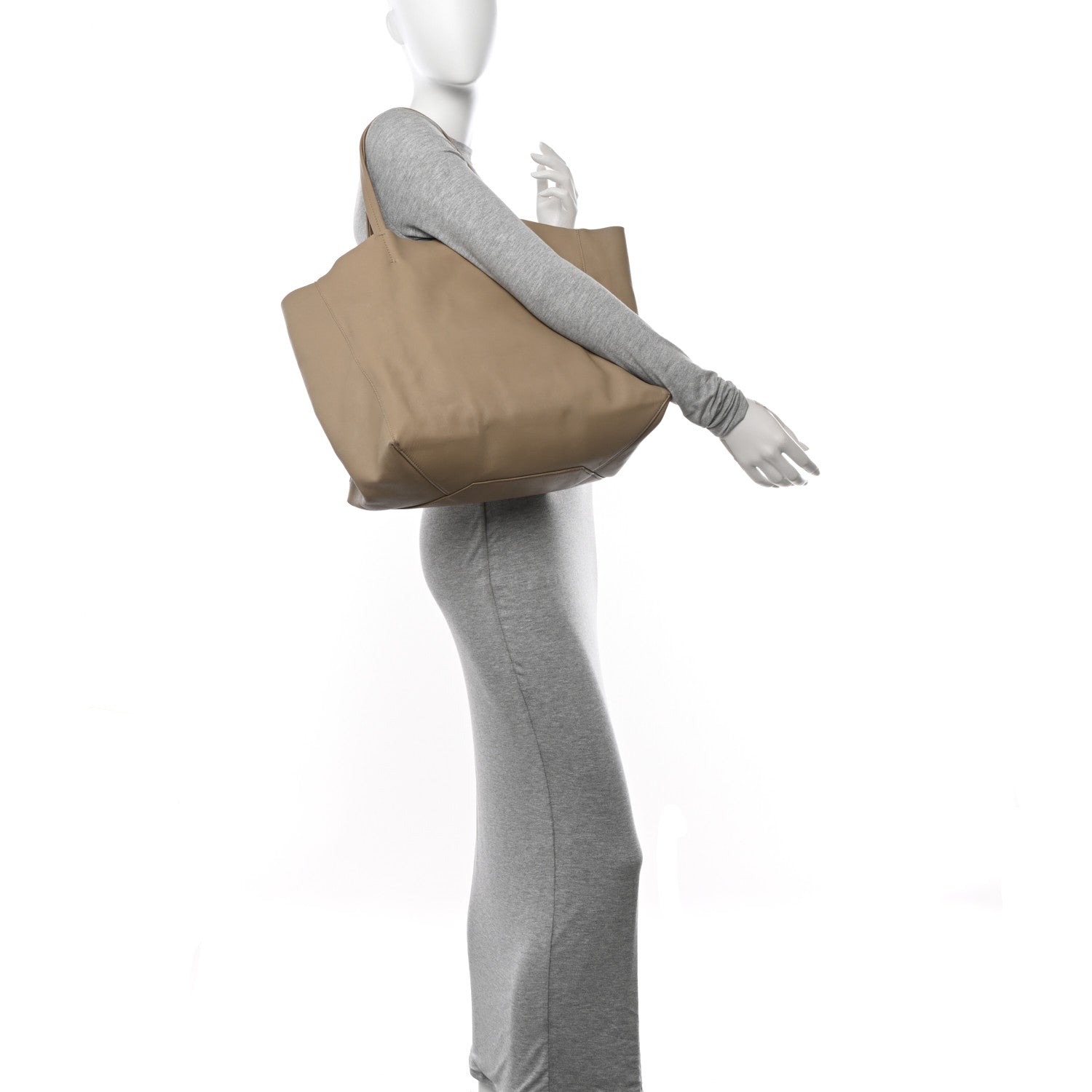 Celine Lambskin Horizontal Cabas Beige 2 of 20