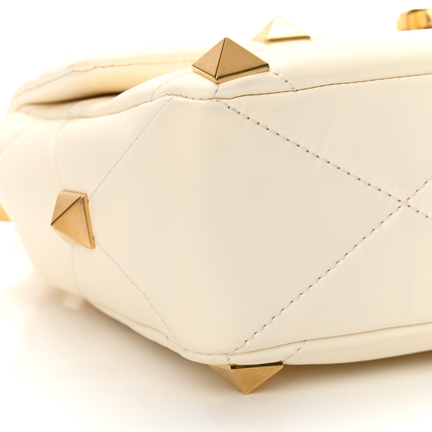 Nappa Large Roman Stud Shoulder Bag Ivory